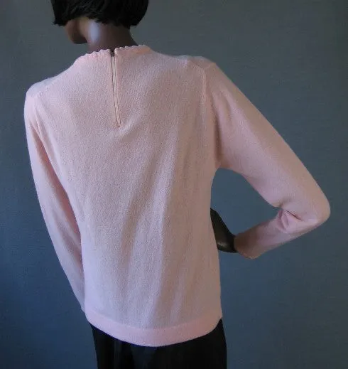 60s Pullover Sweater Women's Vintage Pink Long Sleeve Wool Girly Small VFG