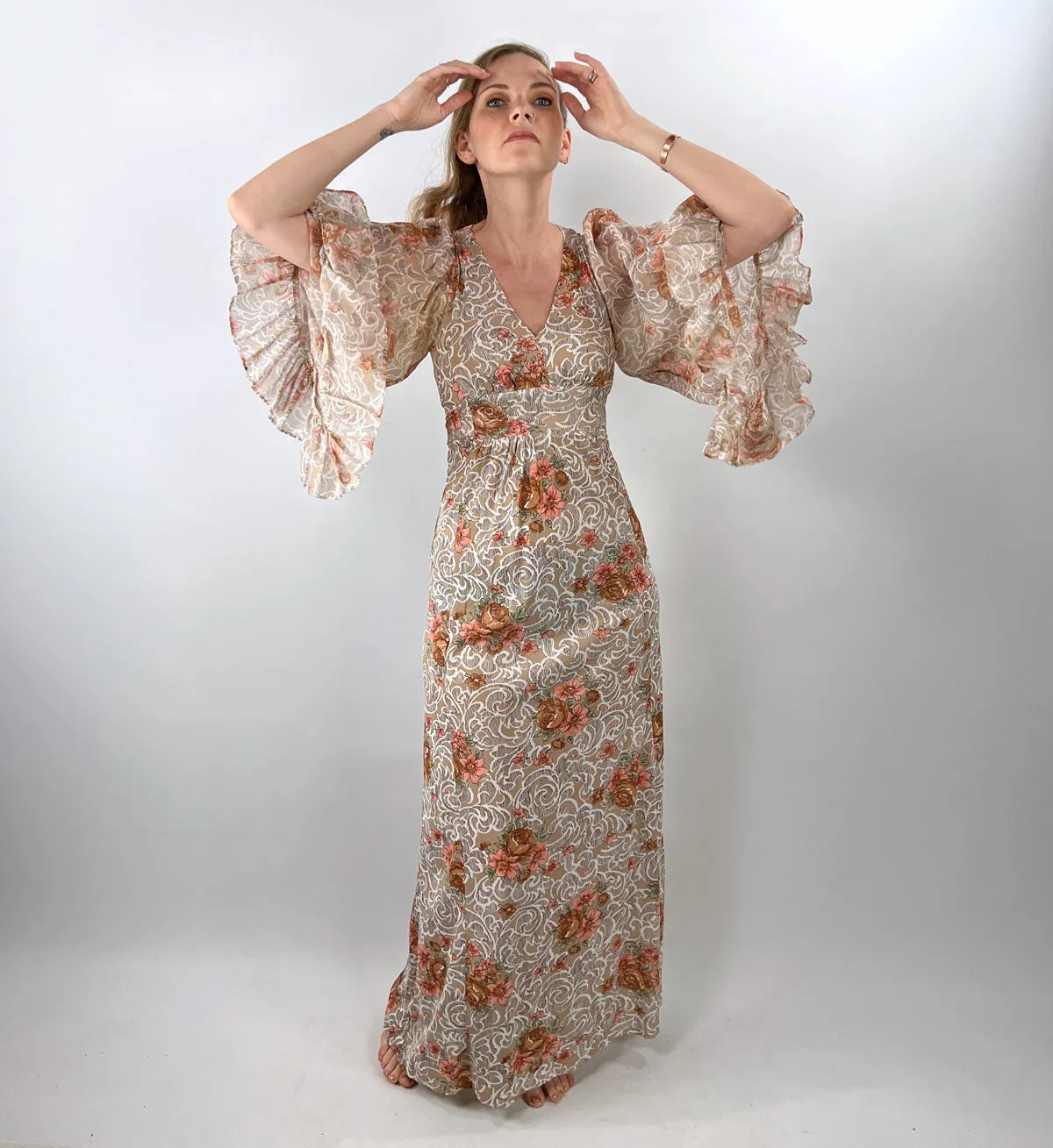 70s Maxi Dress Angel Sleeves Floral Print Festival Vintage Garden Party Milson California VFG S/XS Ruffled