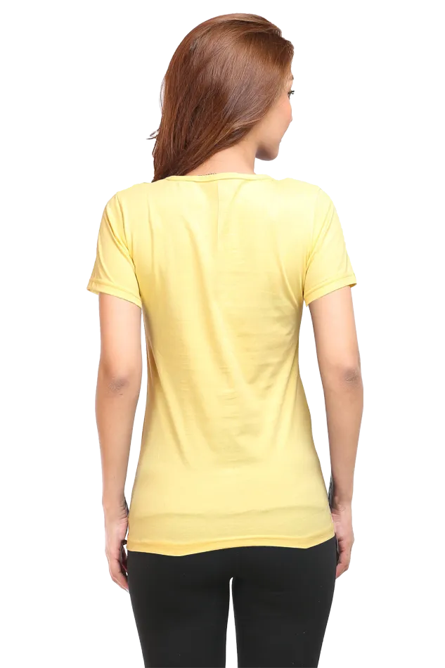 Camp Queen Women's Round Neck Tee – Adventure in Style