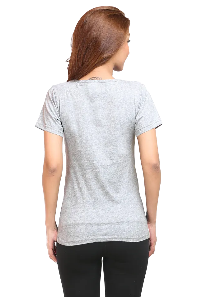 Camp Queen Women's Round Neck Tee – Adventure in Style