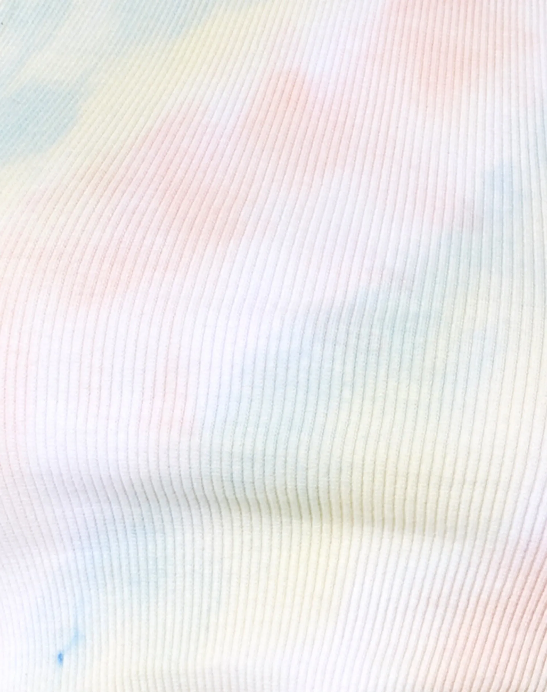 Givas Crop Top in Pastel Tie Dye