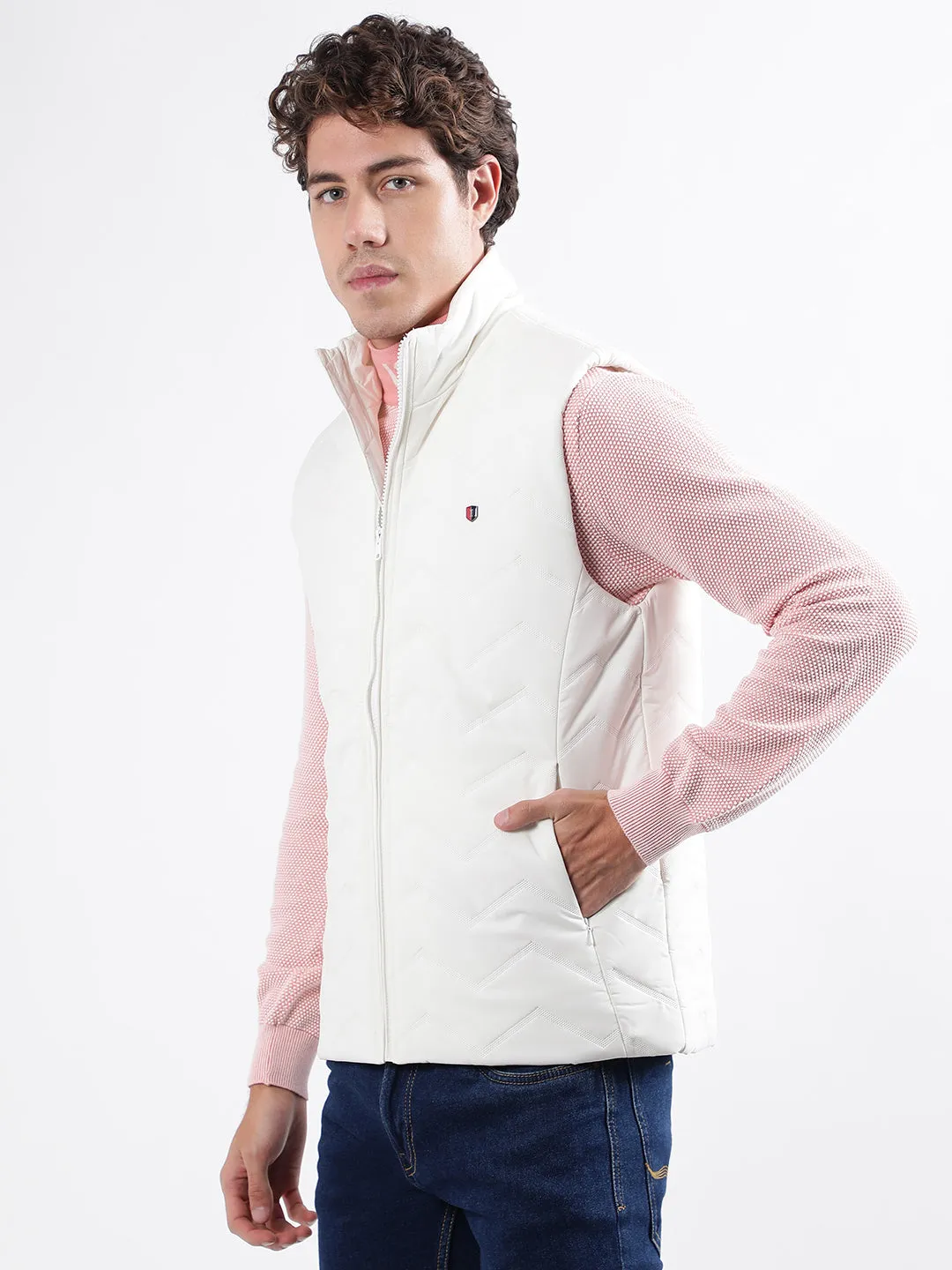 Iconic Men White Solid Stand Collar Sleeveless Puffer Jacket